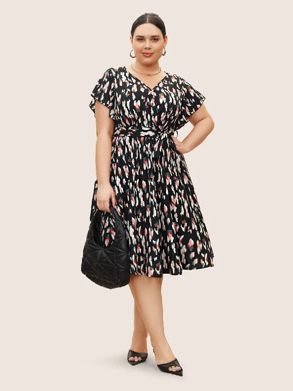 Women's Rounded-Neck DressesAllover Print Surplice Neck Flutter Sleeve Dress