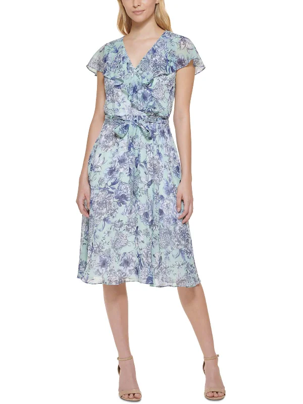 Women's Long-Sleeve DressesPetites Womens Chiffon Floral Fit & Flare Dress